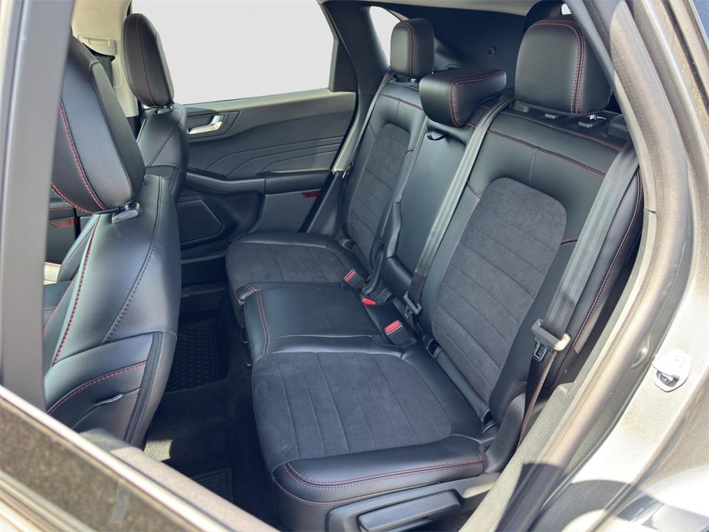 used 2022 Ford Escape car, priced at $25,988