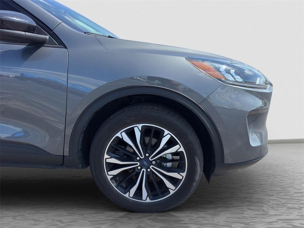used 2022 Ford Escape car, priced at $25,988