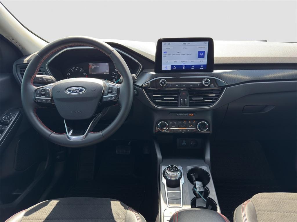 used 2022 Ford Escape car, priced at $25,988