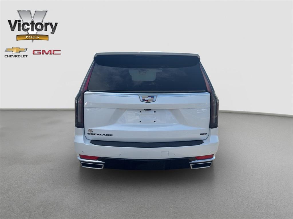used 2022 Cadillac Escalade ESV car, priced at $58,995