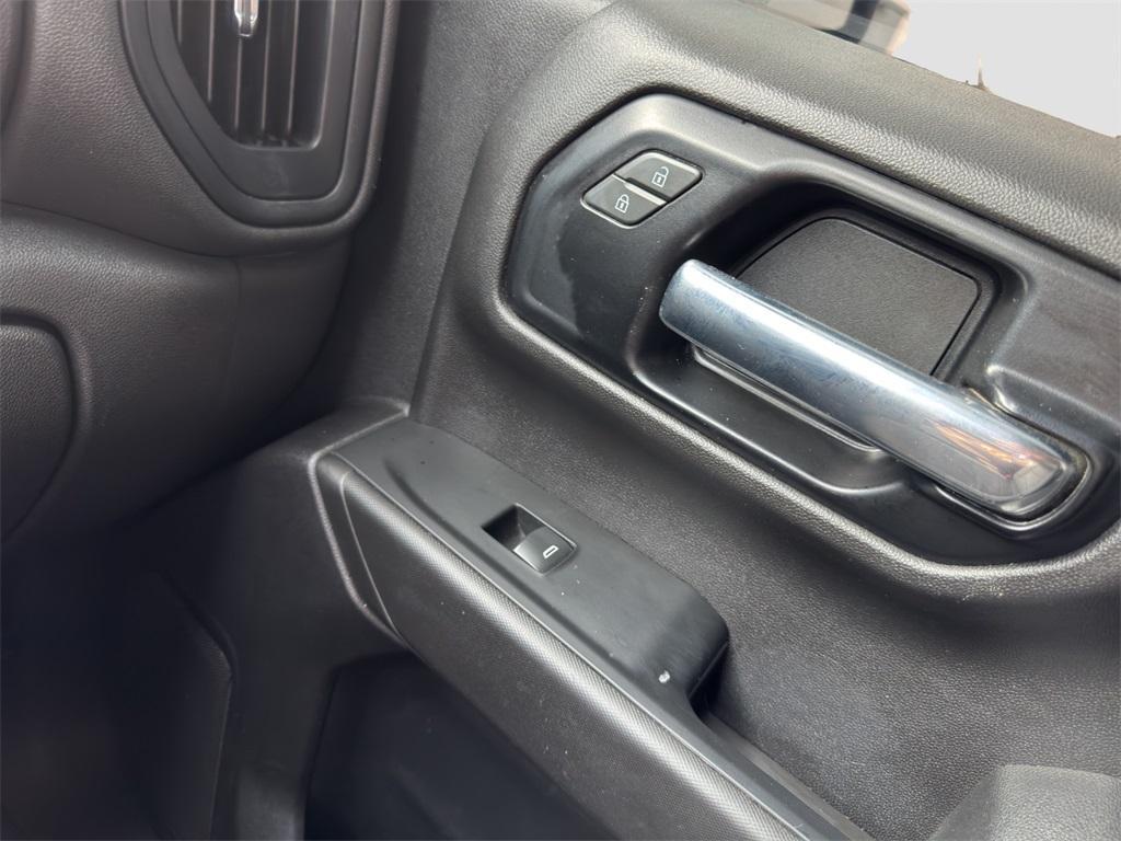used 2022 Chevrolet Silverado 1500 car, priced at $28,395