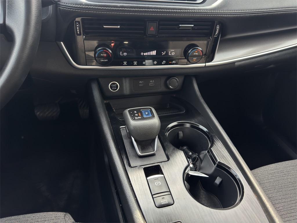 used 2021 Nissan Rogue car