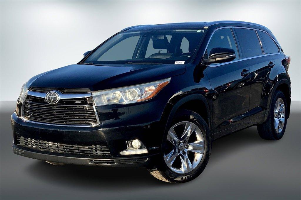 used 2015 Toyota Highlander car, priced at $18,911