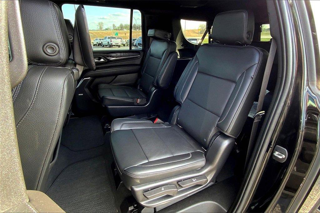 used 2022 GMC Yukon XL car, priced at $50,971