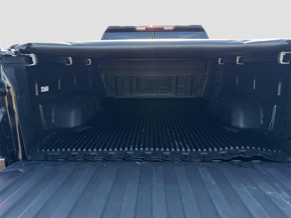 used 2025 GMC Sierra 1500 car, priced at $40,507