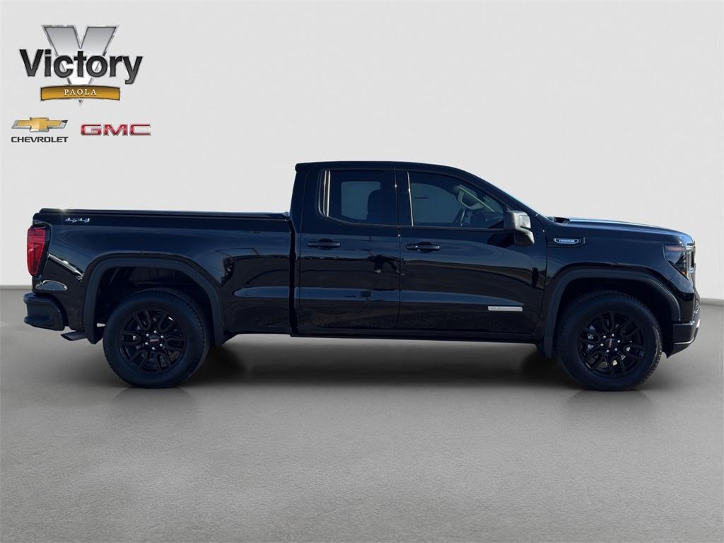 used 2025 GMC Sierra 1500 car, priced at $40,507
