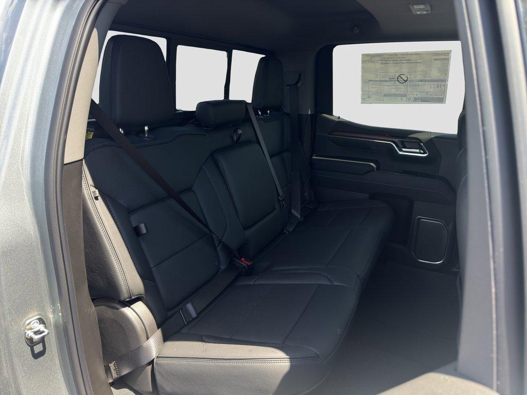 new 2025 GMC Sierra 1500 car, priced at $70,230