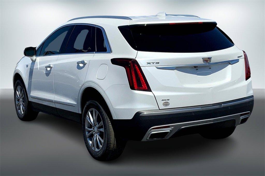 used 2021 Cadillac XT5 car, priced at $27,500