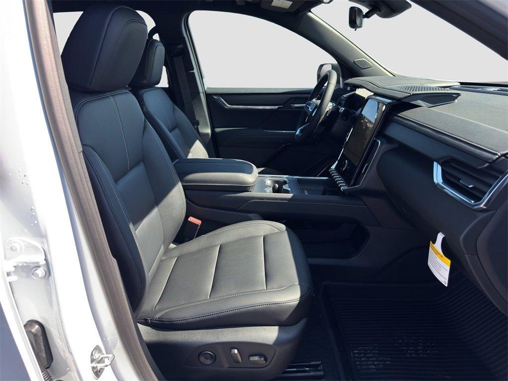 new 2026 GMC Acadia car, priced at $52,115