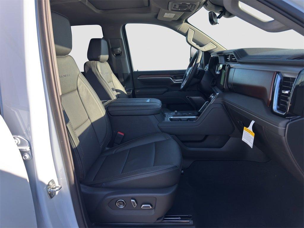 new 2026 GMC Sierra 2500 car, priced at $86,060