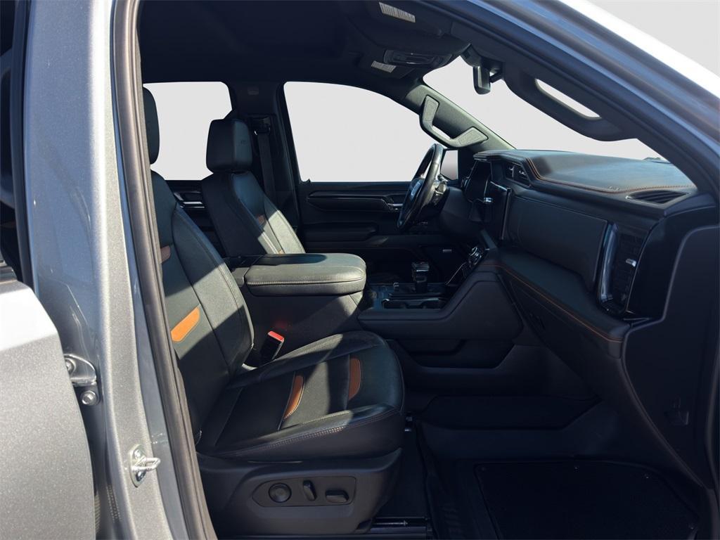used 2023 GMC Sierra 1500 car, priced at $39,748