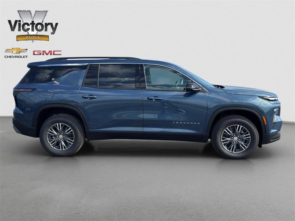 new 2026 Chevrolet Traverse car, priced at $43,160