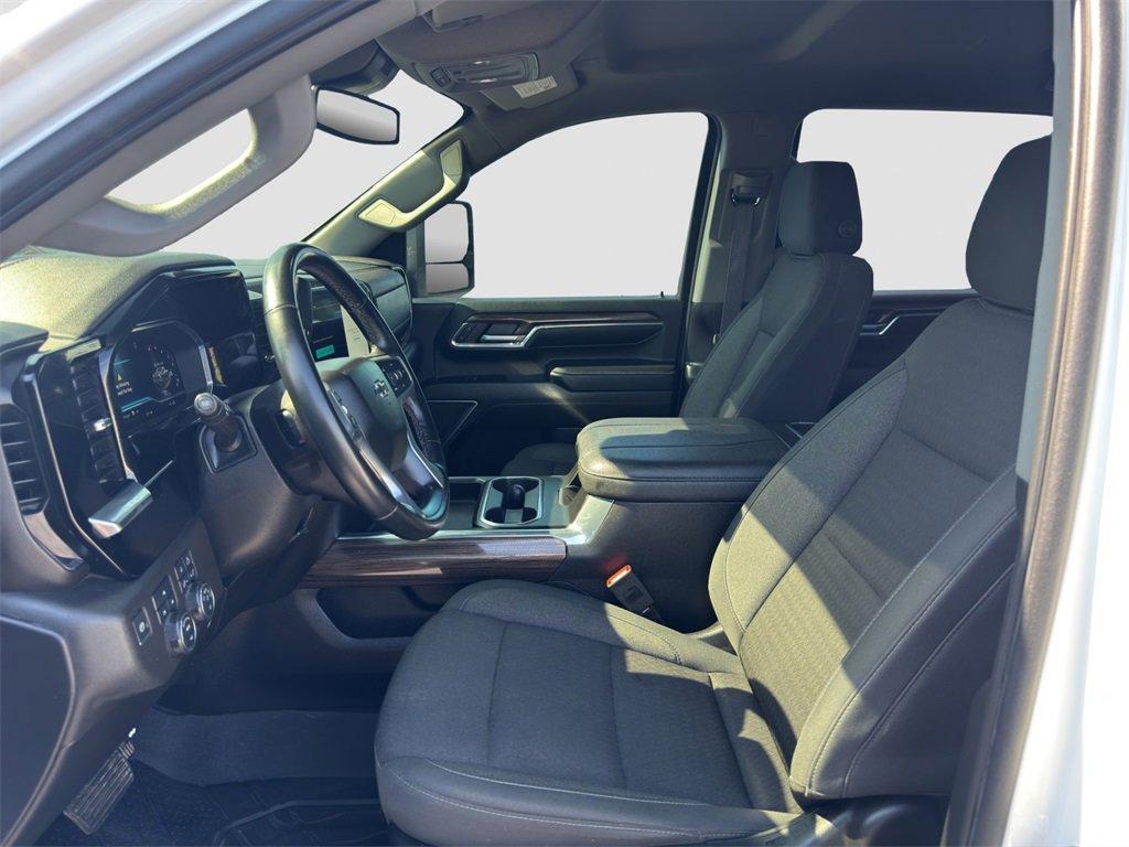 used 2024 Chevrolet Silverado 2500 car, priced at $52,999