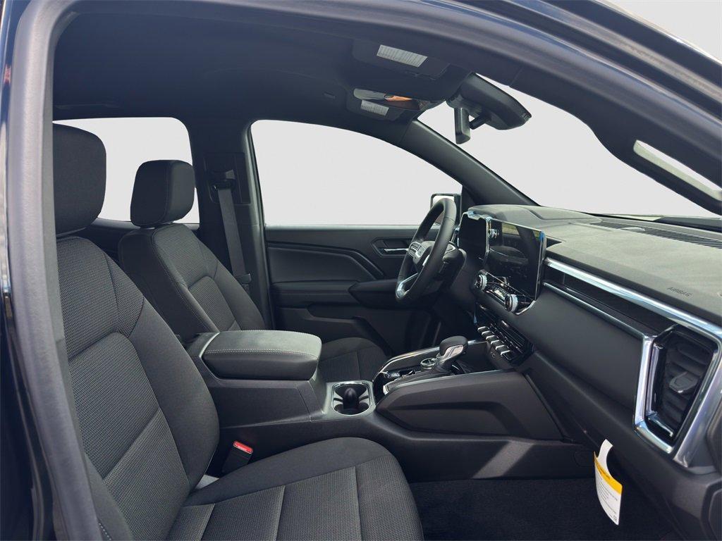 new 2025 GMC Canyon car, priced at $43,015