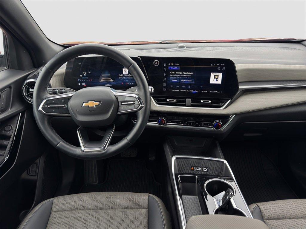 used 2025 Chevrolet Equinox car, priced at $23,934