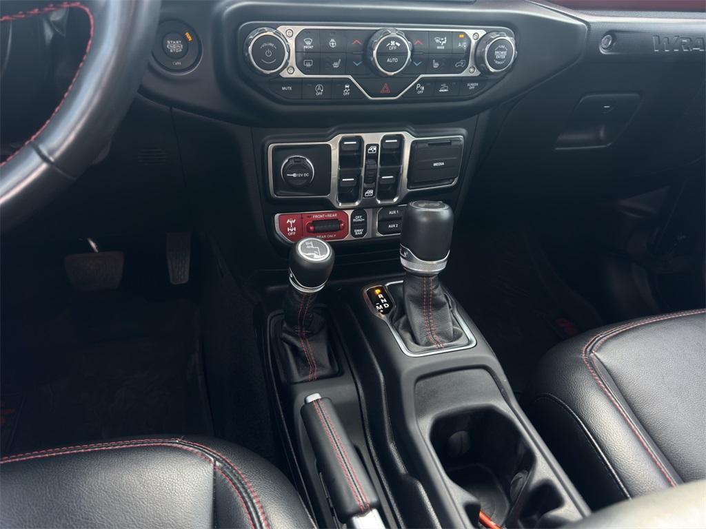 used 2022 Jeep Wrangler Unlimited car, priced at $31,664