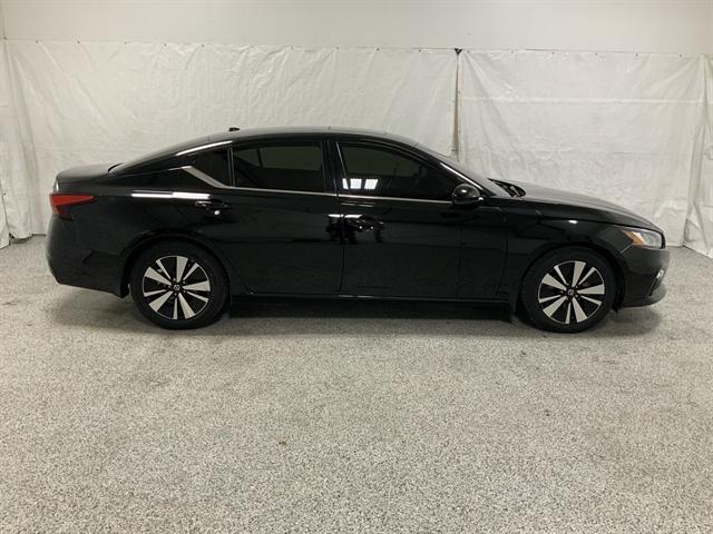 used 2022 Nissan Altima car, priced at $21,990