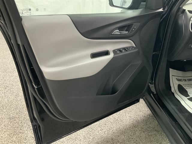 used 2022 Chevrolet Equinox car, priced at $17,990