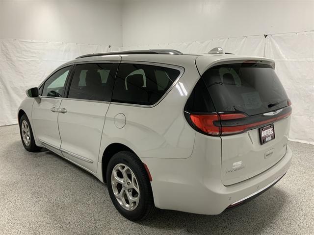 used 2021 Chrysler Pacifica car, priced at $35,990