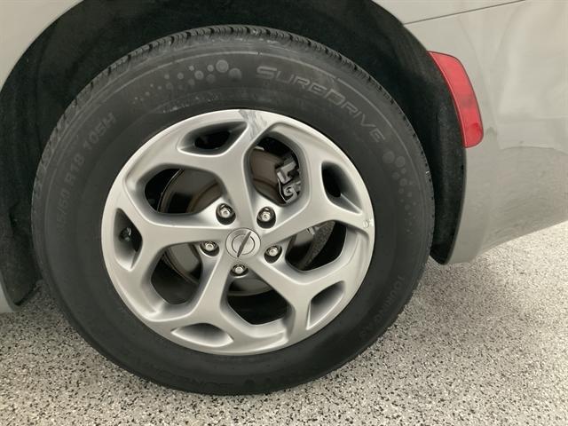 used 2023 Chrysler Pacifica car, priced at $28,490