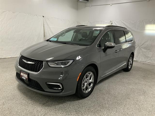used 2023 Chrysler Pacifica car, priced at $28,490