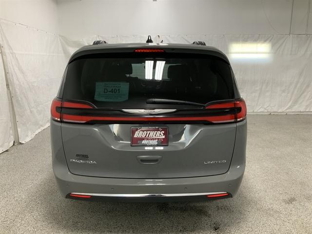 used 2023 Chrysler Pacifica car, priced at $28,490