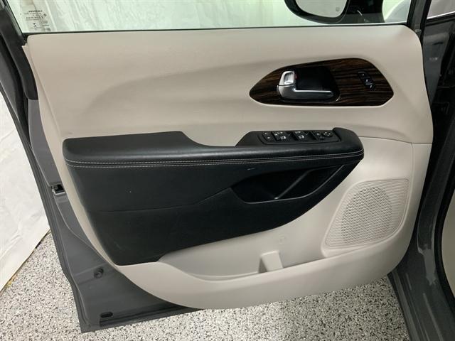 used 2023 Chrysler Pacifica car, priced at $28,490