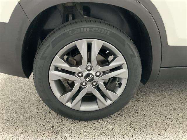 used 2021 Kia Seltos car, priced at $17,990