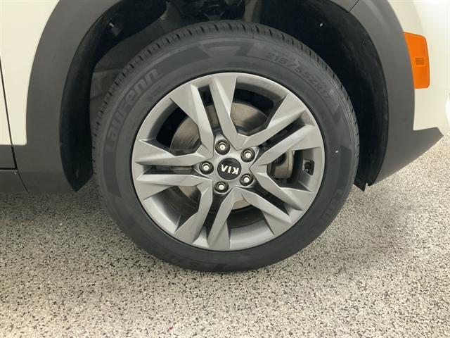 used 2021 Kia Seltos car, priced at $17,990