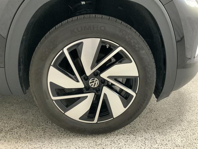 used 2024 Volkswagen Atlas car, priced at $41,990