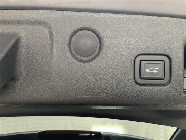 used 2024 Chevrolet Equinox car, priced at $22,990