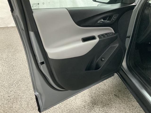 used 2024 Chevrolet Equinox car, priced at $22,990