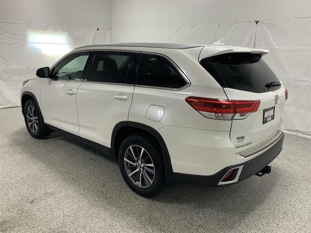 used 2019 Toyota Highlander car, priced at $27,990