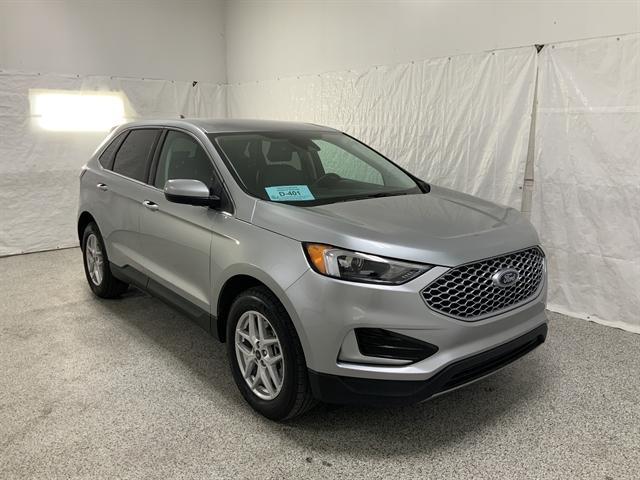 used 2024 Ford Edge car, priced at $29,490