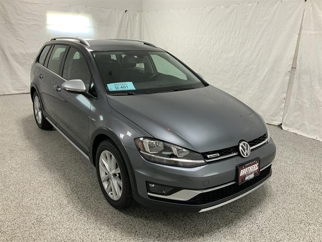 used 2019 Volkswagen Golf Alltrack car, priced at $22,990