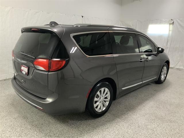 used 2018 Chrysler Pacifica car, priced at $15,990