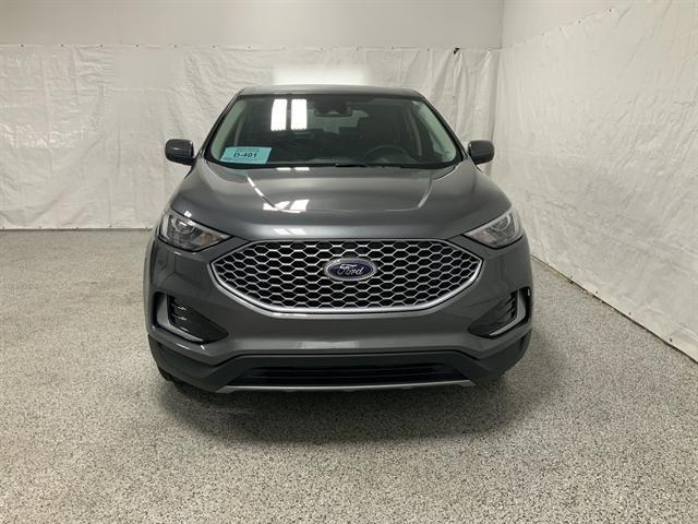 used 2024 Ford Edge car, priced at $28,990