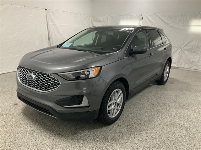 used 2024 Ford Edge car, priced at $28,990