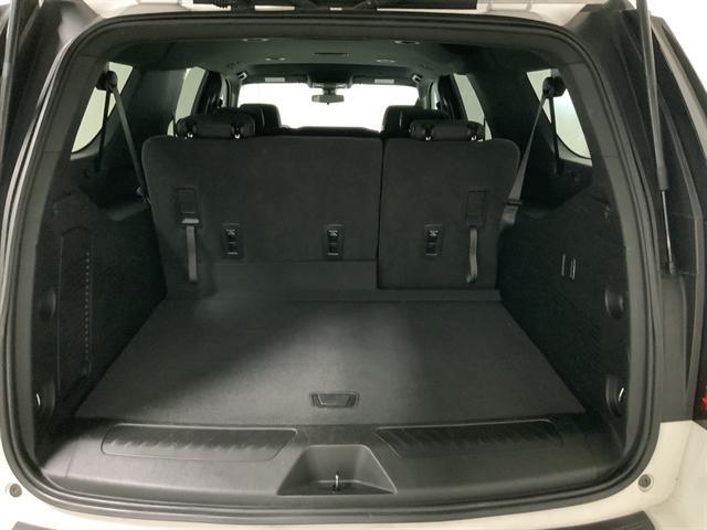 used 2022 GMC Yukon XL car, priced at $39,990