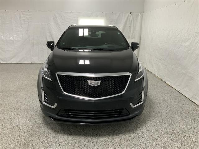 used 2024 Cadillac XT5 car, priced at $46,990