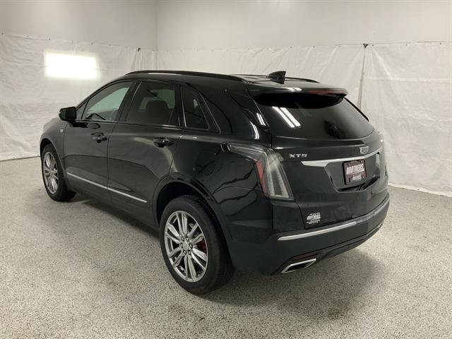 used 2024 Cadillac XT5 car, priced at $46,990