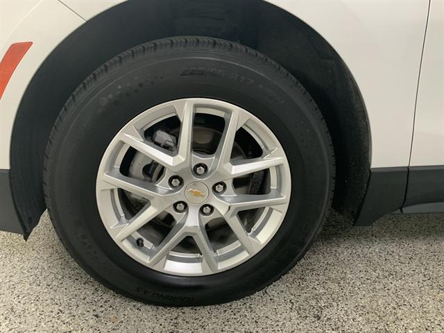 used 2022 Chevrolet Equinox car, priced at $13,990
