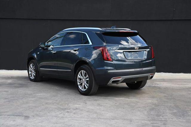 used 2020 Cadillac XT5 car, priced at $9,000