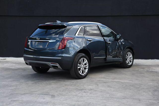 used 2020 Cadillac XT5 car, priced at $9,000