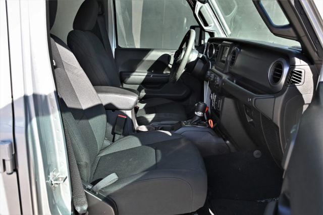 used 2023 Jeep Gladiator car, priced at $16,980