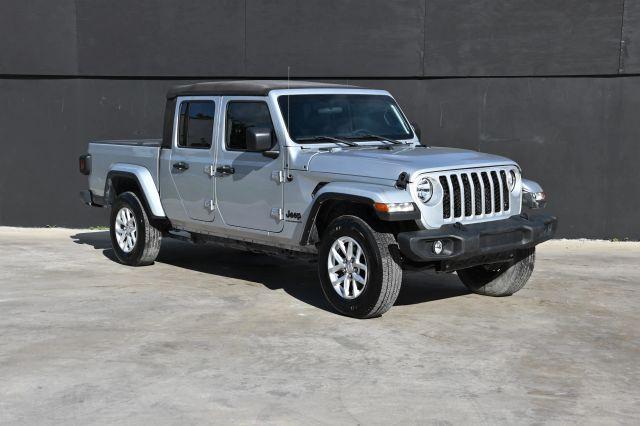 used 2023 Jeep Gladiator car, priced at $16,980