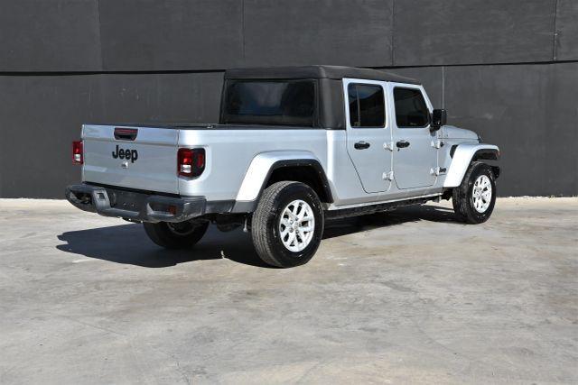 used 2023 Jeep Gladiator car, priced at $16,980