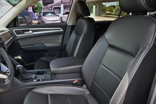used 2022 Volkswagen Atlas car, priced at $4,480