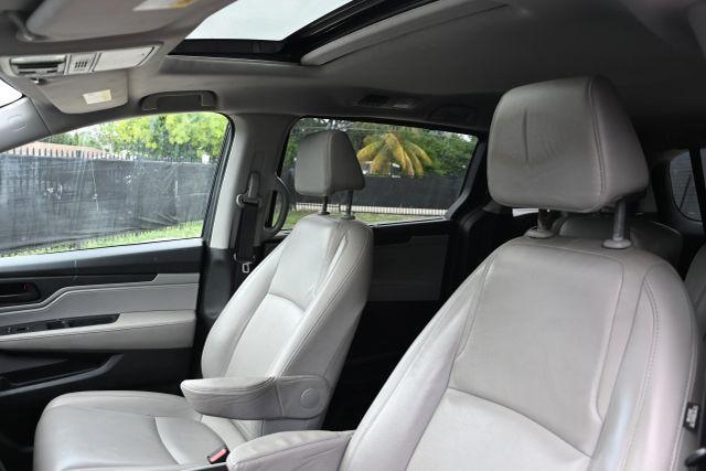 used 2020 Honda Odyssey car, priced at $10,980