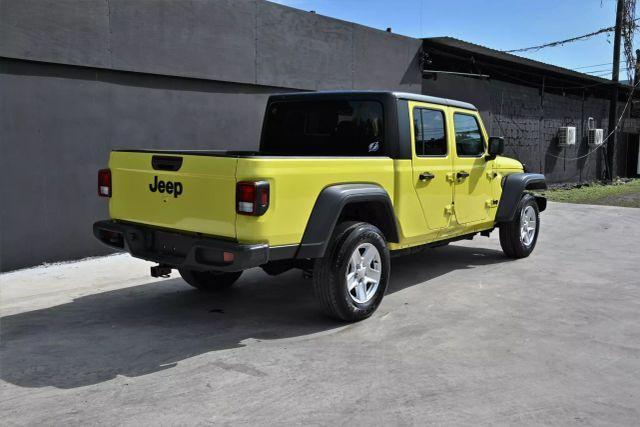 used 2023 Jeep Gladiator car, priced at $18,980